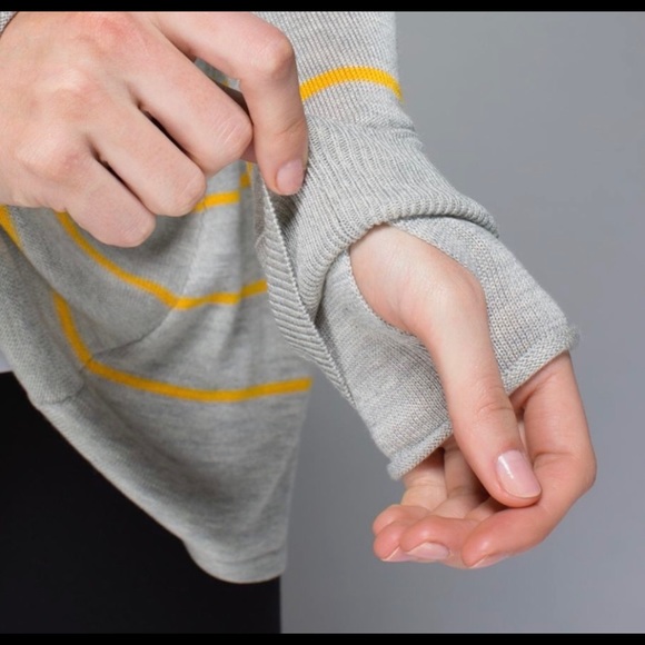 Lulu lemon twist and wrap sweater - Picture 5 of 6